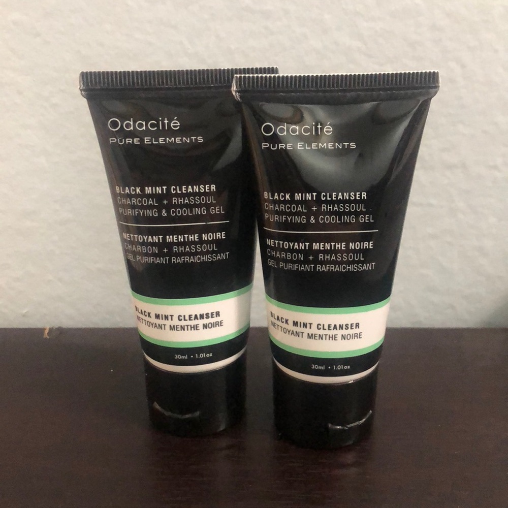 Odacité black mint cleanser